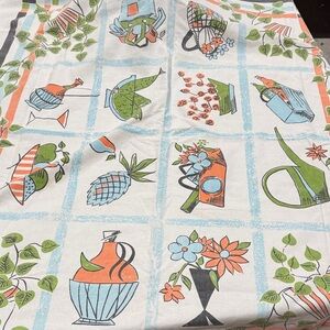 Vintage Floral and Fruit Pattern Kitchen Towel